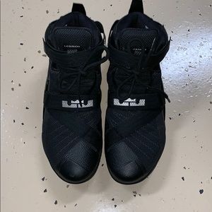Lebron James men’s shoes size 10.5